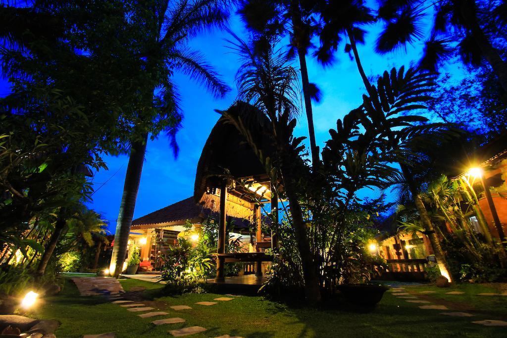 Ubud Hotel And Villas 玛琅 外观 照片
